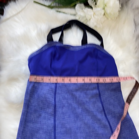Lululemon Blue Stripped CrossBack Adjustable Strap size 6 - Picture 15 of 17